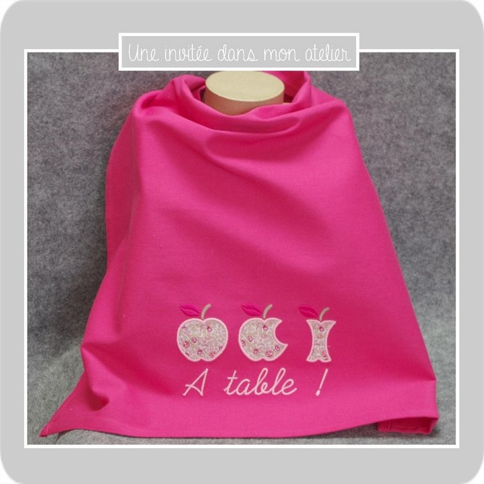 Serviette de table enfant (en stock) - SoLittlePea - Création d'accessoires  pour grands et petits